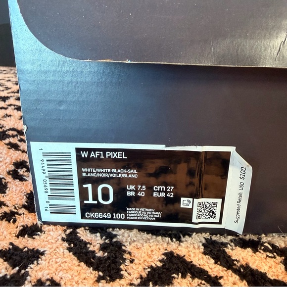 Women’s Air Force 1 Pixel - Picture 5 of 5